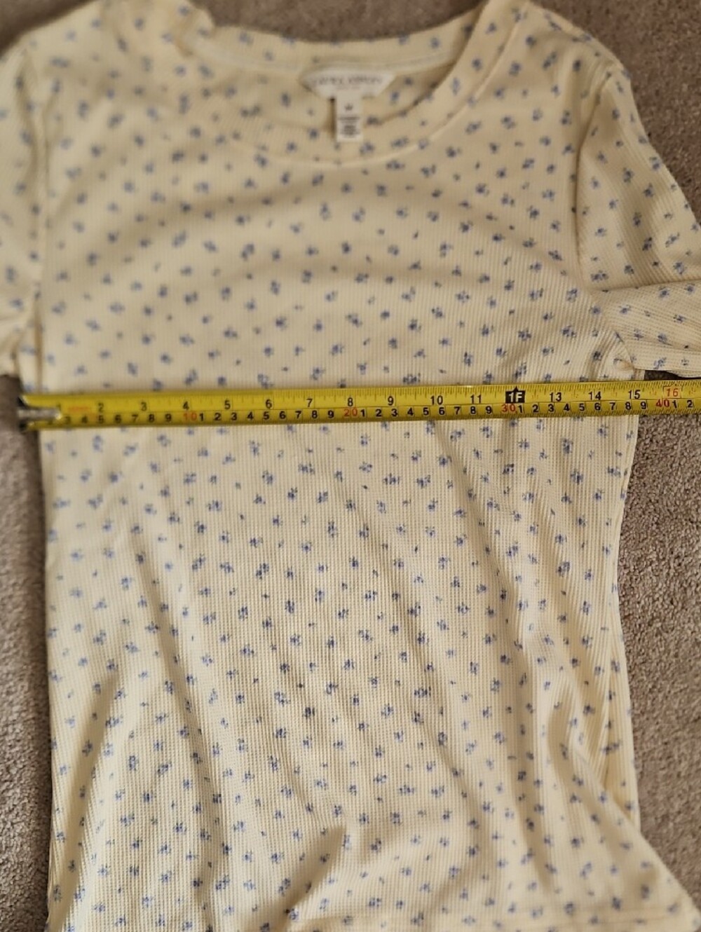 Laura Ashley and Ella Simone Pajama Sets - Picture 4 of 12